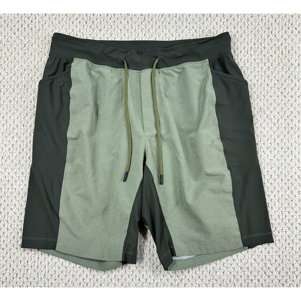 Lululemon Shorts Mens L Green Heathered Namaste At The Beach Lined 9" Surf